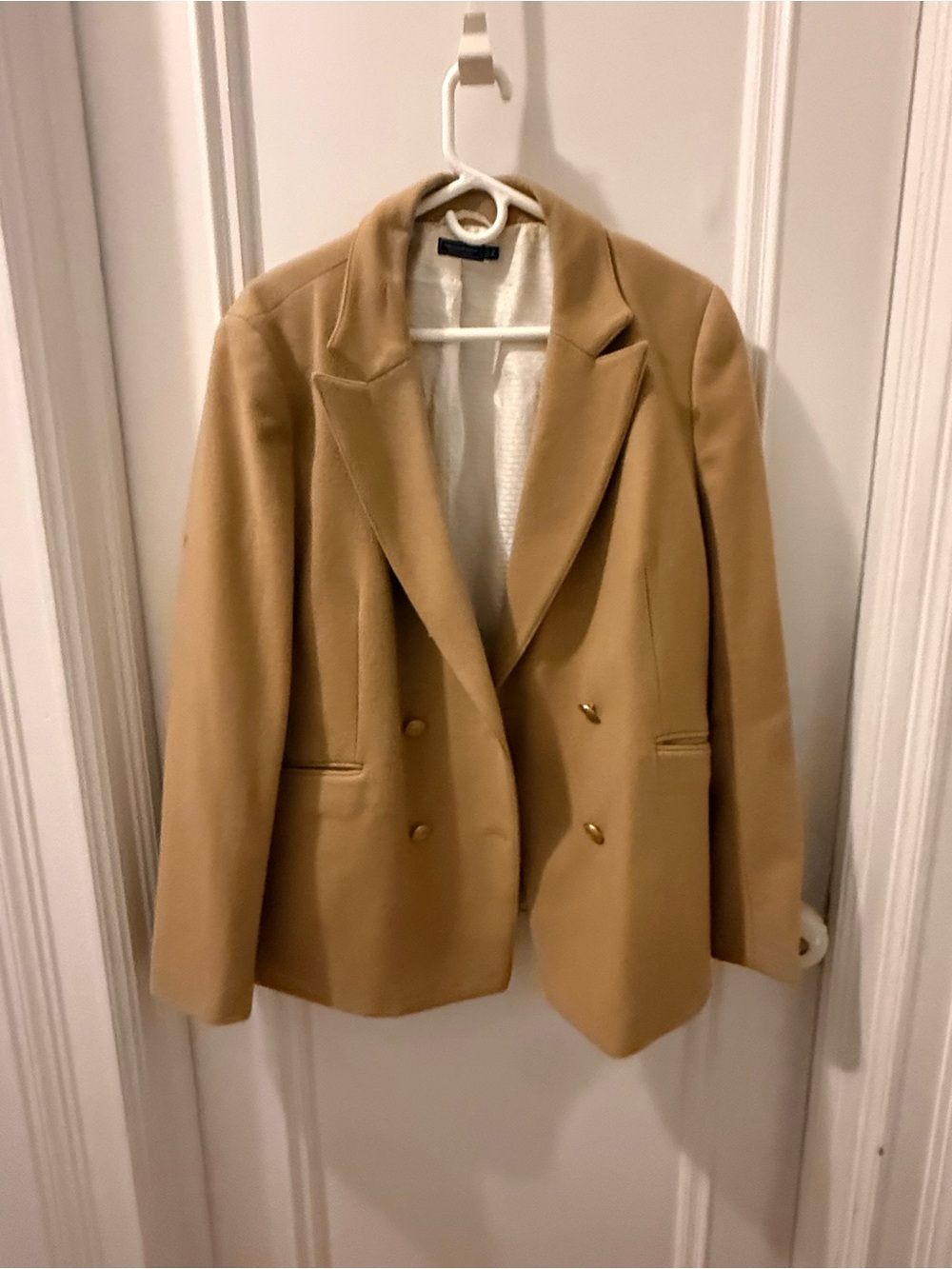 Vineyard Vines Double-Breasted Camel Blazer with Gold Buttons
